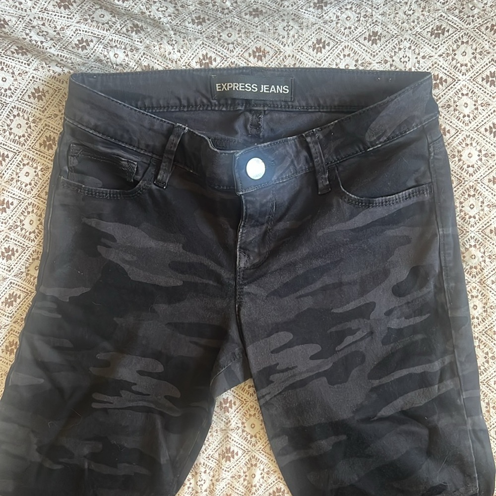 Express - Black Camo Ankle Legging Stella Low Rise - 2